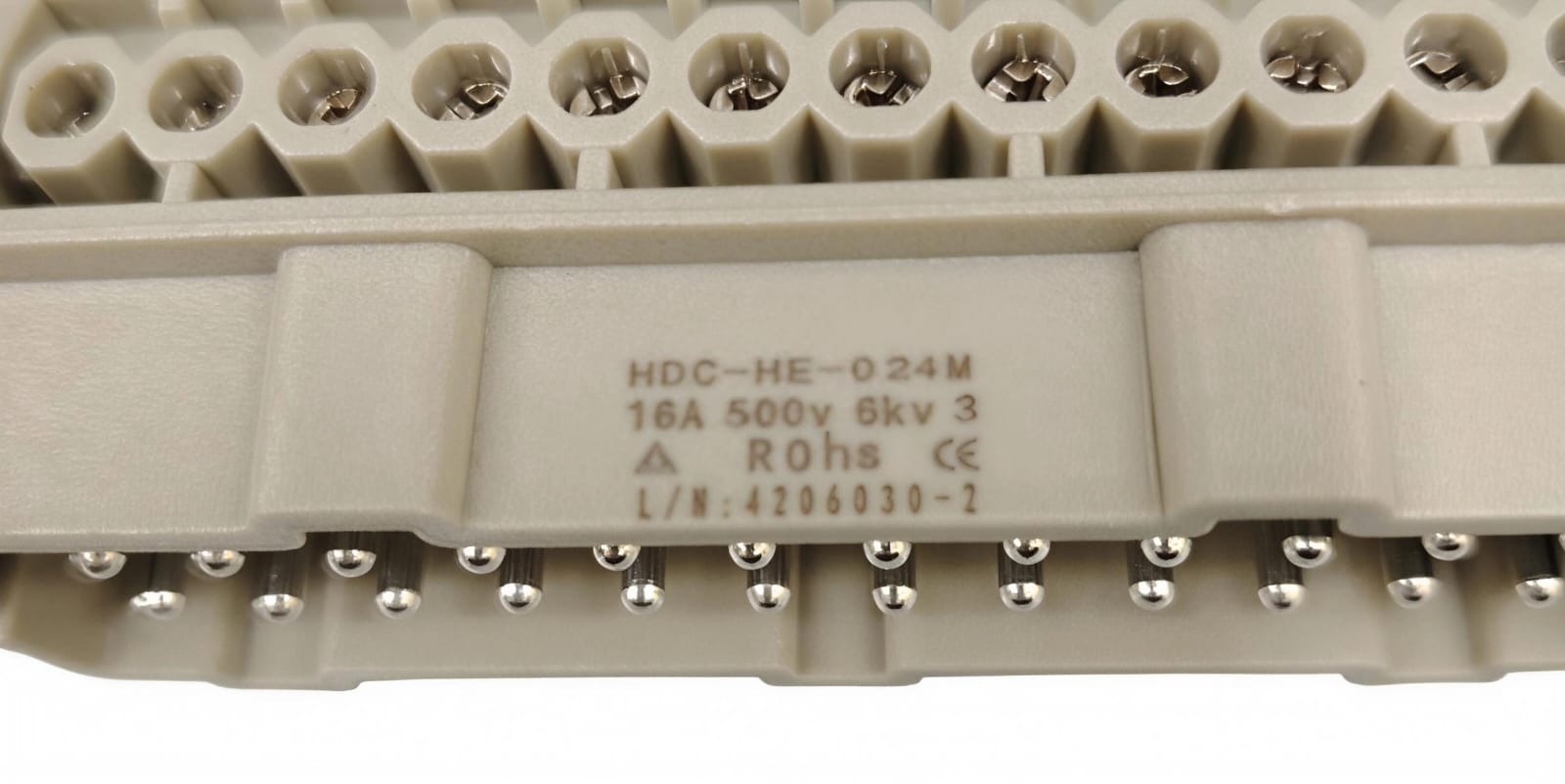 Conector industrial tipo Harting